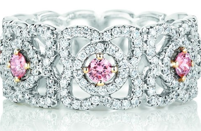 【珠寶首飾】戴比爾斯鉆石珠寶靈動(dòng)蓮花盛情綻放