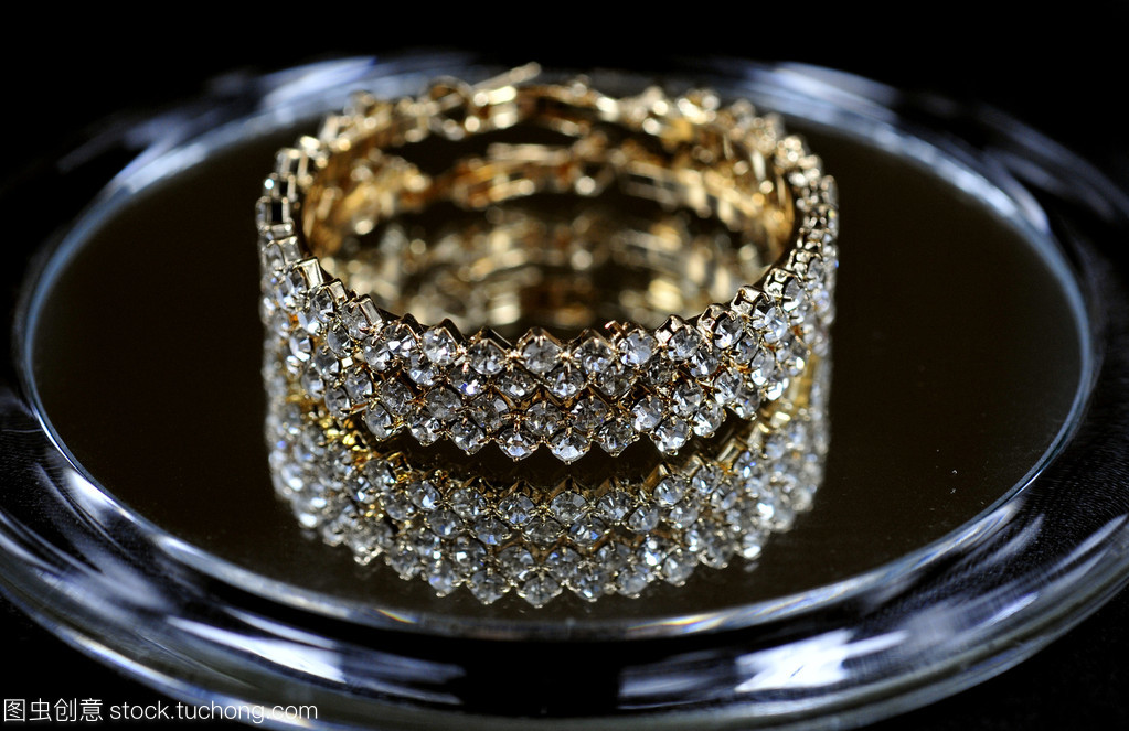 用水晶手鏈首飾